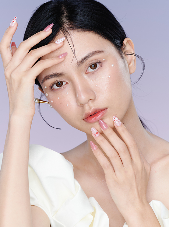 美甲貼片廠(chǎng)家,假指甲廠(chǎng)家